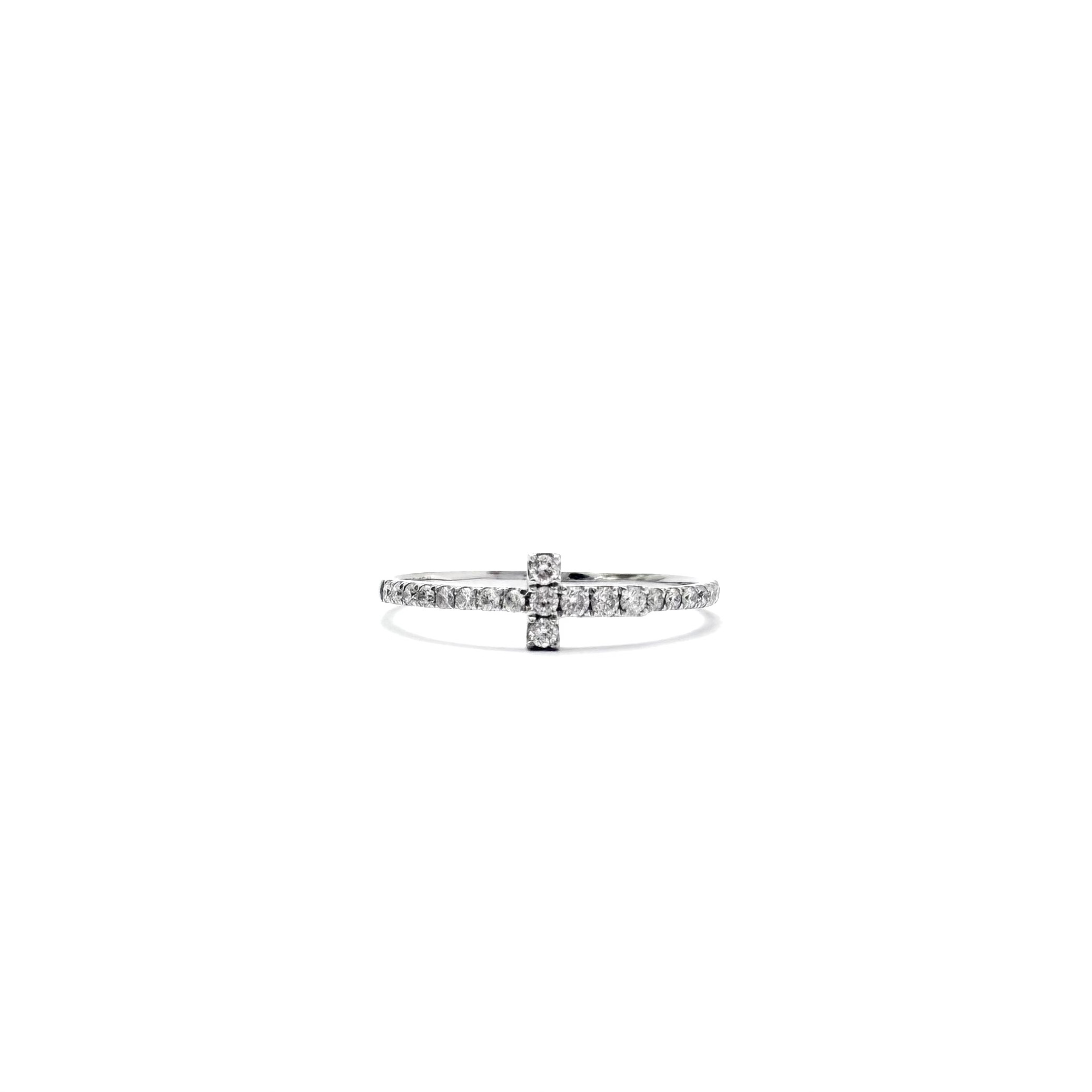 18K White Gold Diamond Band