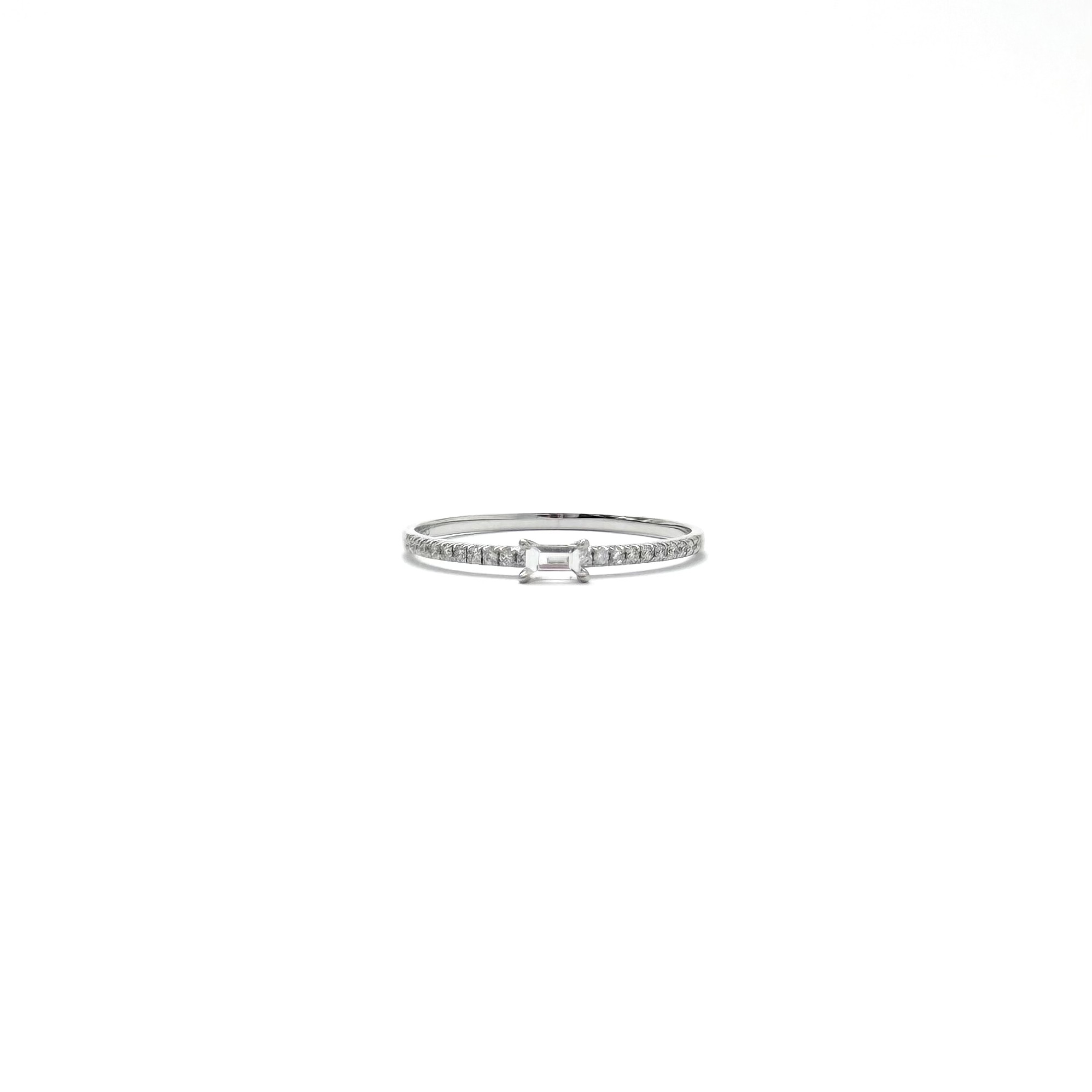 18K White Gold Diamond Band