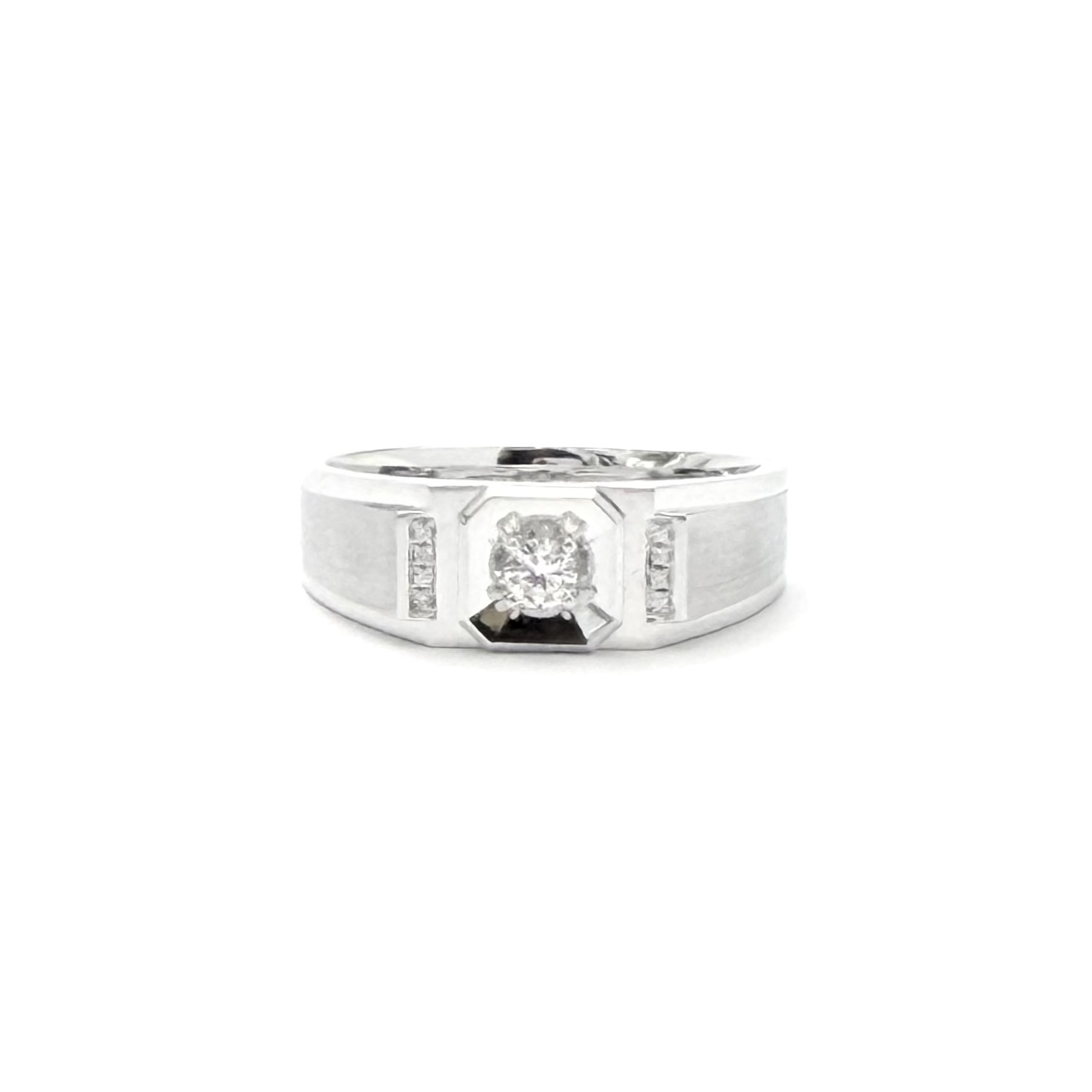 18K White Gold Men's Diamond Band